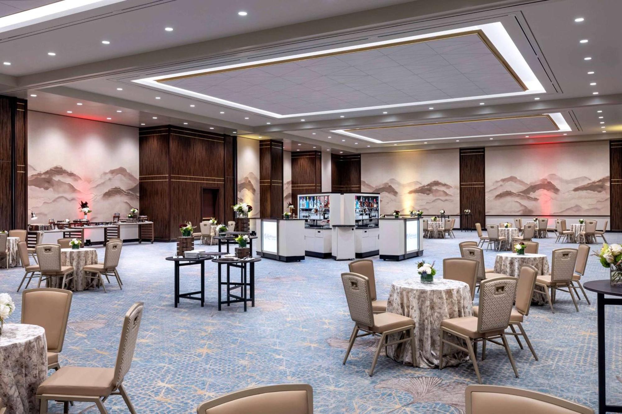 Conrad Las Vegas At Resorts World Εξωτερικό φωτογραφία The ballroom at the hotel