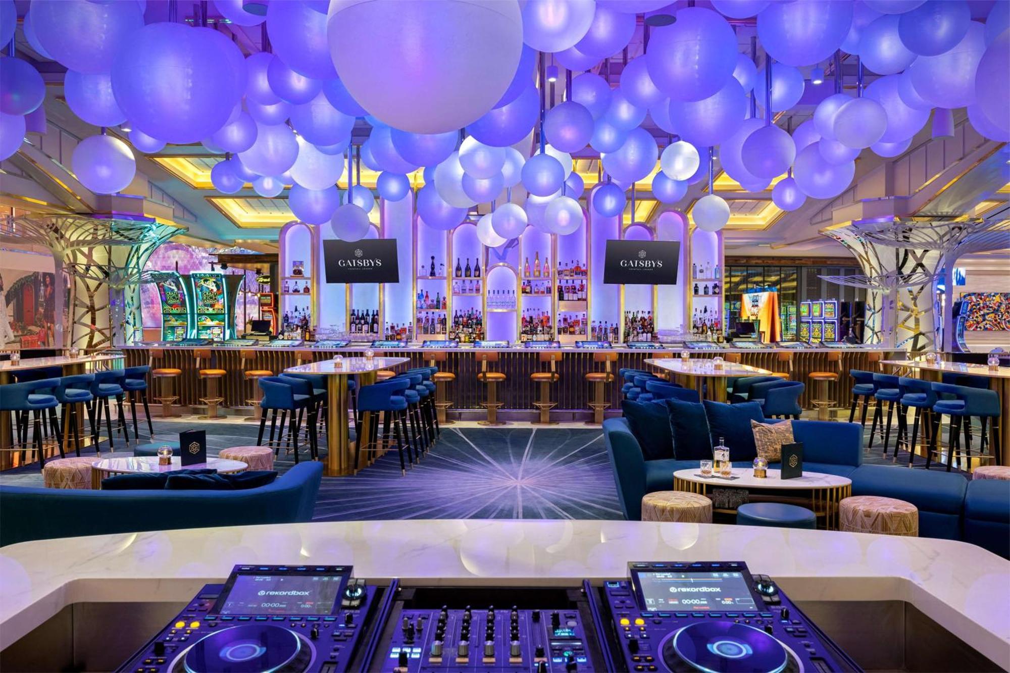 Conrad Las Vegas At Resorts World Εξωτερικό φωτογραφία The interior of the nightclub